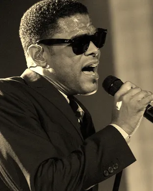 Maxwell Lenovo Center Tickets